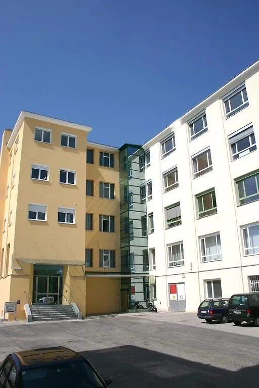 Workbase Hostel Bécs
